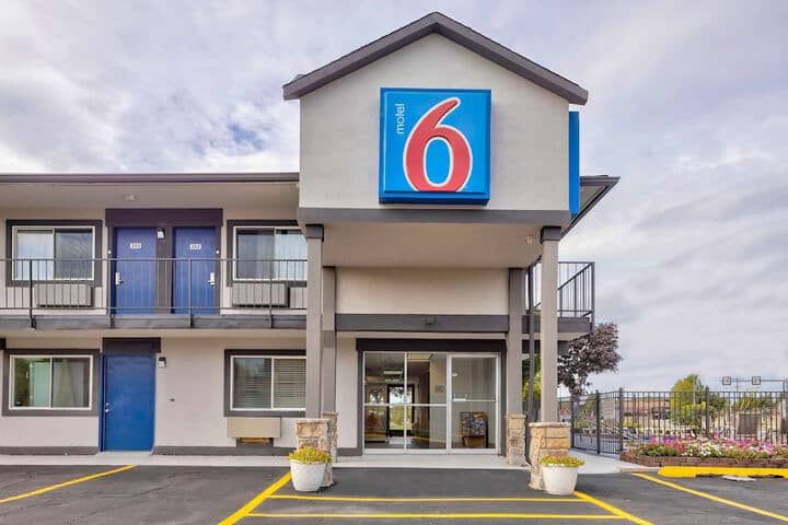 Hotel 27 of 27